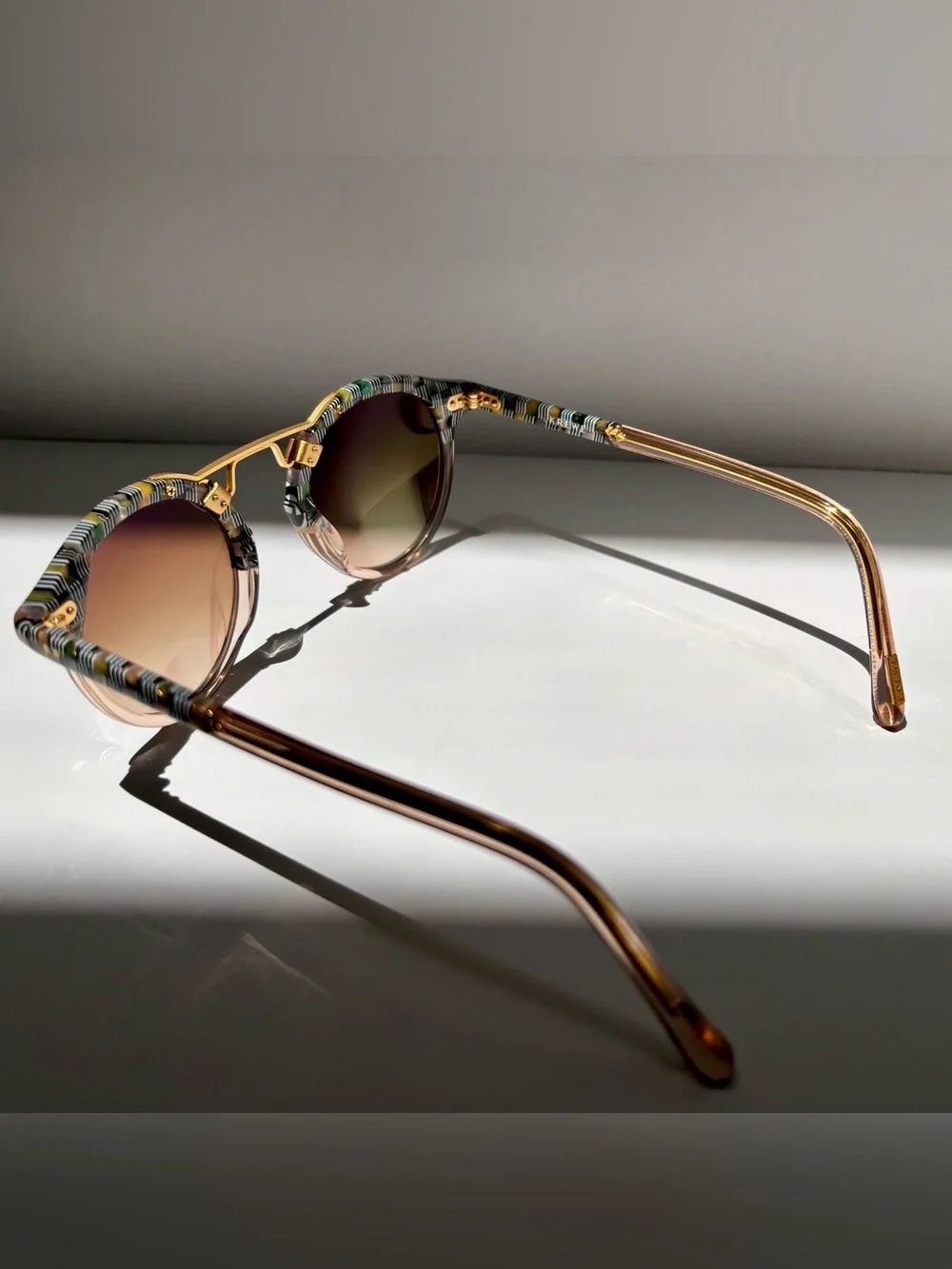 KREWE - ST. LOUIS | Lundi to Petal 24K Sunglasses